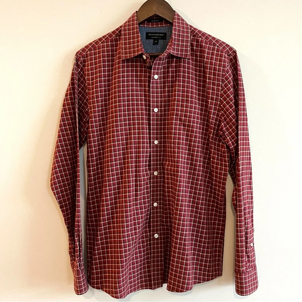 Banana Republic Men’s Slim Fit Stretch Soft Wash Red Check Button Down M